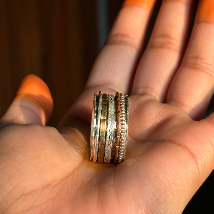 Hammered Silver Spinner Ring in 925 Sterling Silver