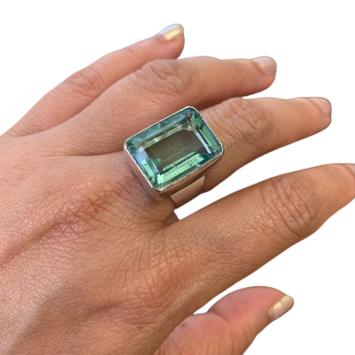 Aquamarine Ring in 925 Sterling Silver