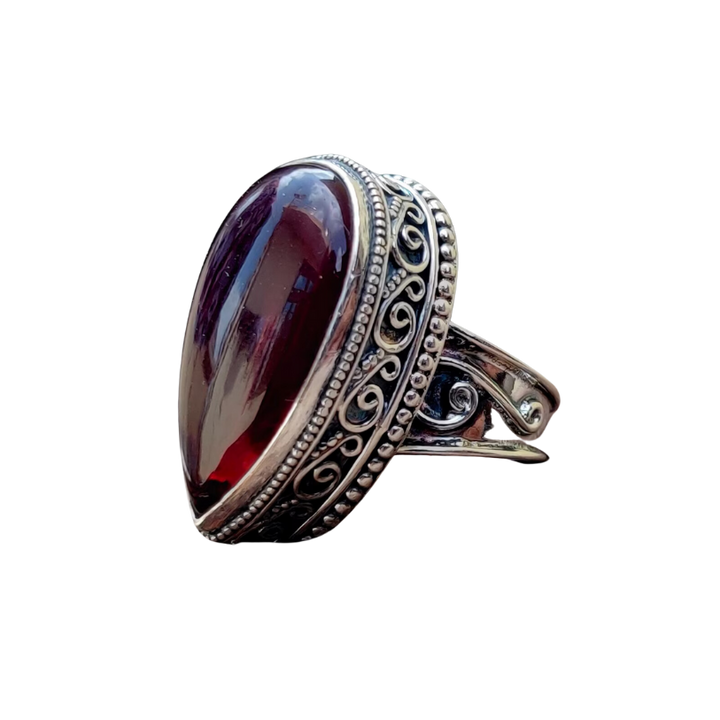 Garnet Quartz Ring in 925 Sterling Silver