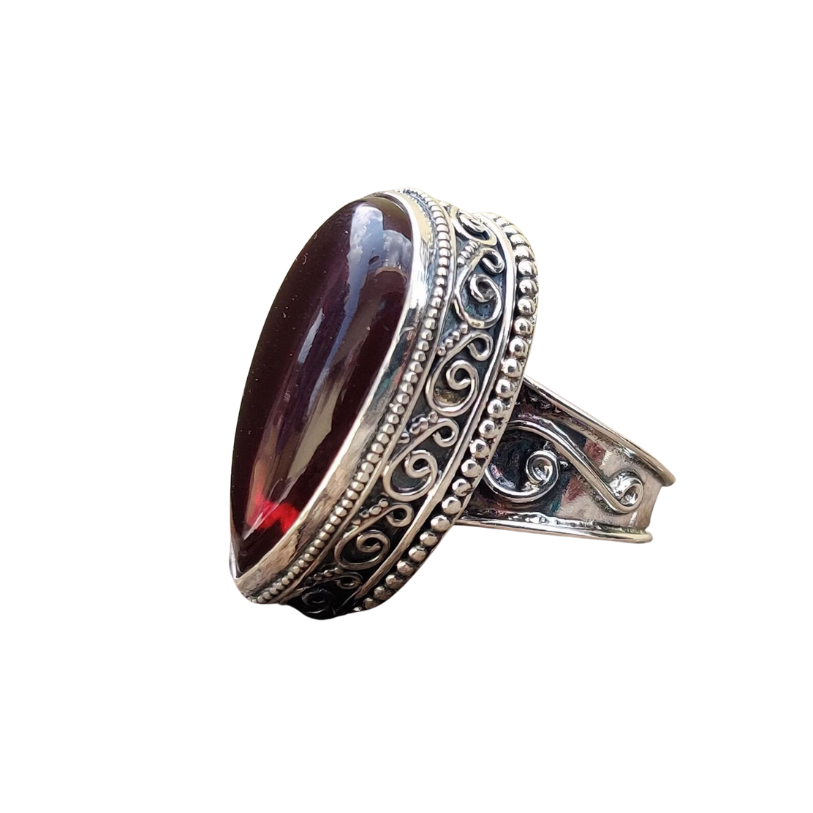 Garnet Quartz Ring in 925 Sterling Silver